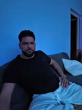 Angelo 33 online show from January 8, 2026, 6:37 am