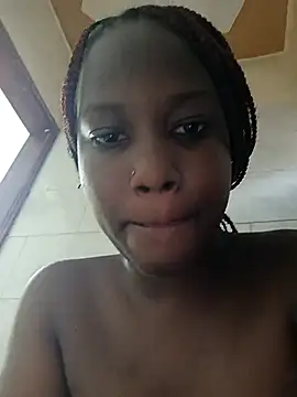 Bootyful me online show from April 21, 2026, 8:42 am