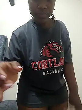 Bootyful me online show from April 23, 2026, 7:41 am