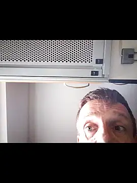 Erz84 online show from December 5, 2025, 10:57 am