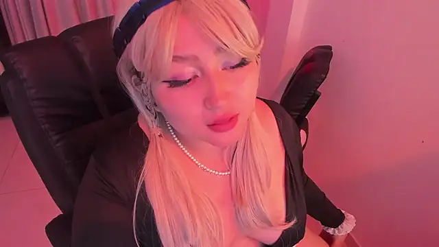 Sweet lenna online show from May 16, 2026, 8:07 pm
