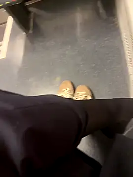 leshowcho online show from January 5, 2026, 7:06 pm