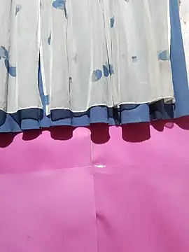 Sexyhanna14 online show from April 8, 2026, 3:17 am