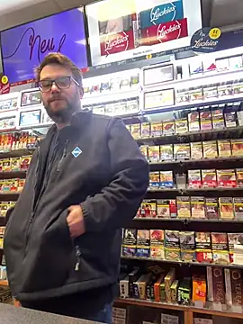 Dominic2295 online show from February 11, 2026, 5:01 am