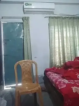 Snapshot of momo_loves chatting on February 14, 2026, 4:20 am momo loves online show from February 14, 2026, 4:20 am