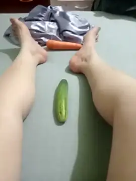 Snapshot of LINSA20 chatting on March 1, 2026, 1:57 pm LINSA20 online show from March 1, 2026, 1:57 pm