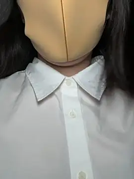 Snapshot of minami_room chatting on May 30, 2026, 11:07 am minami room online show from May 30, 2026, 11:07 am