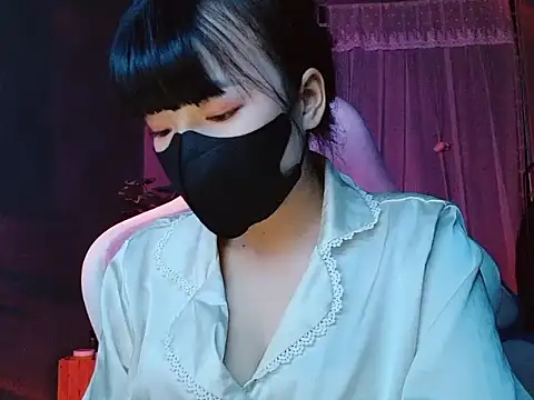 -Tamy- online show from March 4, 2026, 2:12 pm