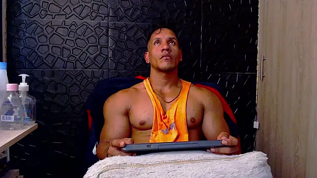 viktor herrera online show from February 5, 2026, 4:11 pm