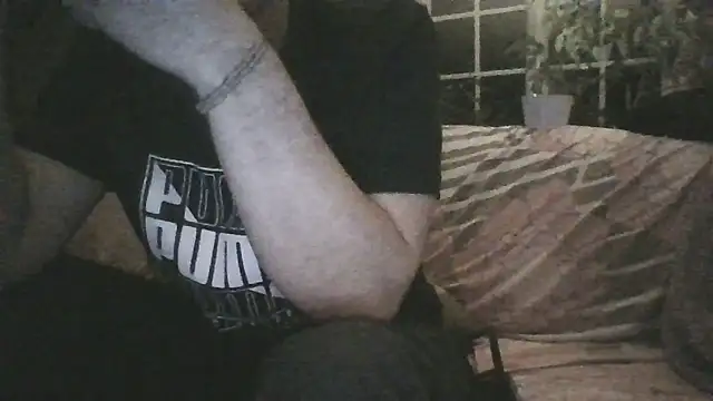 Snapshot of polo48725 chatting on February 26, 2026, 7:35 pm polo48725 online show from February 26, 2026, 7:35 pm