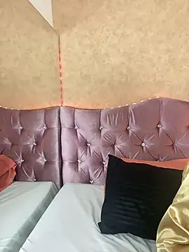 Missy 22  online show from March 31, 2026, 1:33 pm