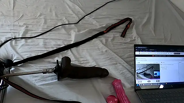 Snapshot of Sub_Xela chatting on July 18, 2026, 3:05 pm Sub Xela online show from July 18, 2026, 3:05 pm