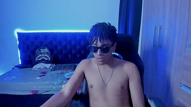 kurly scott online show from January 7, 2026, 3:36 pm