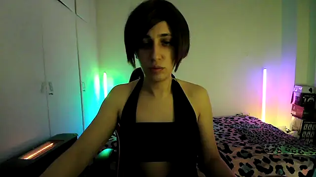 HoneyValentine online show from March 26, 2026, 9:42 pm