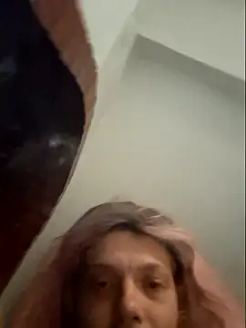 noemisumisa online show from January 8, 2026, 12:35 am