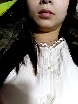 Snapshot of Ruby-224 chatting on February 19, 2026, 10:28 pm Ruby-224 online show from February 19, 2026, 10:28 pm