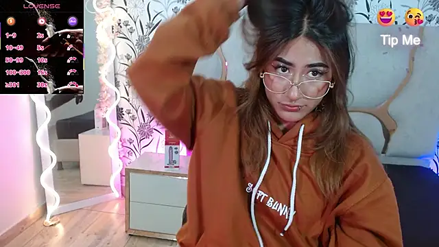 Livglow tay online show from January 13, 2026, 3:12 am