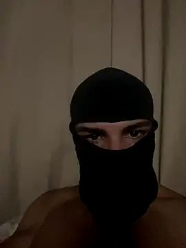 magneto01 online show from January 6, 2026, 4:27 am