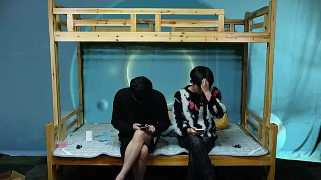 shuai-shuai-22 online show from January 14, 2026, 12:49 am