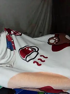 -Nicole-e online show from January 8, 2026, 1:41 am