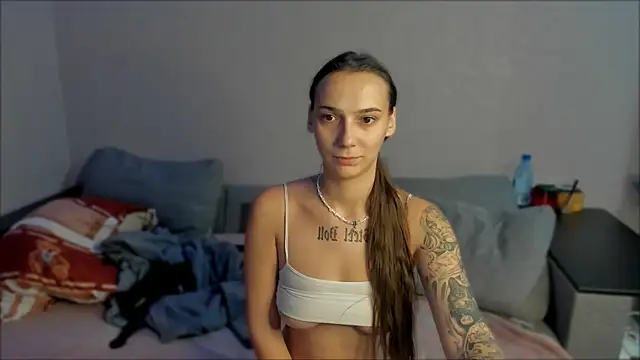 AnnaMized online show from January 12, 2026, 1:38 pm