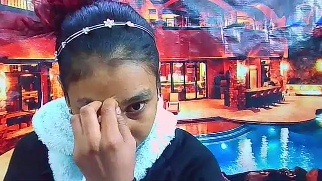 Snapshot of IndianSexyButt chatting on June 14, 2026, 5:20 am IndianSexyButt online show from June 14, 2026, 5:20 am