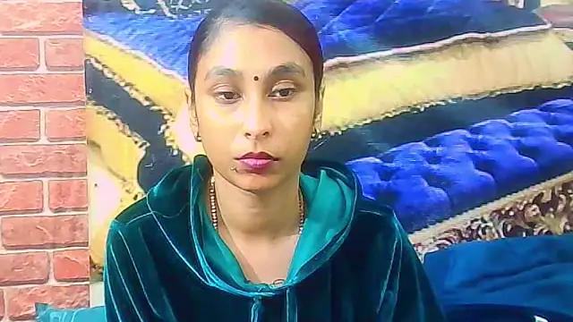 Snapshot of IndianSexyButt chatting on June 18, 2026, 5:51 am IndianSexyButt online show from June 18, 2026, 5:51 am