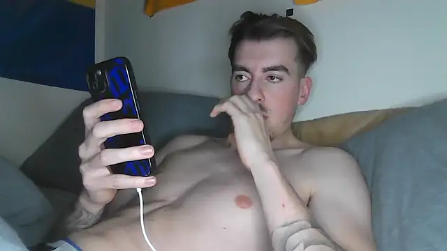 essexboy 2002 online show from January 11, 2026, 11:32 pm