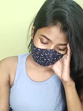 trinasa online show from April 5, 2026, 8:17 pm