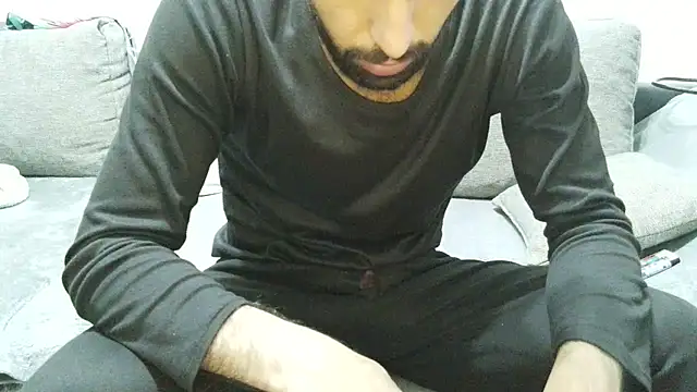 Snapshot of Moh_197 chatting on February 20, 2026, 8:53 pm Moh 197 online show from February 20, 2026, 8:53 pm