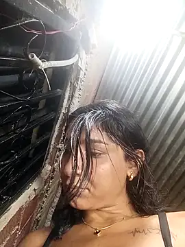 chikivivi- online show from March 18, 2026, 1:09 am