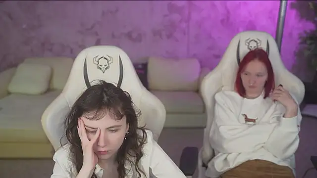 Snapshot of Orly_flame chatting on March 4, 2026, 7:31 pm Orly flame online show from March 4, 2026, 7:31 pm