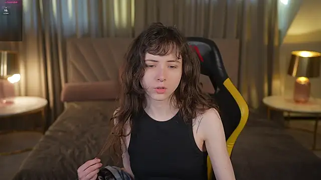 Snapshot of Orly_flame chatting on March 6, 2026, 3:30 pm Orly flame online show from March 6, 2026, 3:30 pm