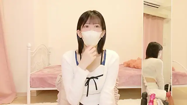 yuruchan  online show from February 21, 2026, 3:46 pm