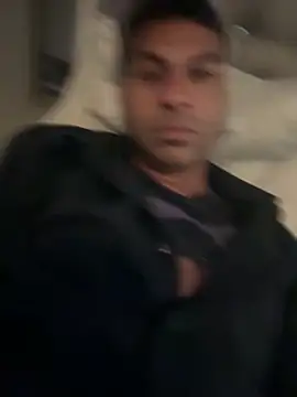 Snapshot of ZF-Athlete chatting on March 1, 2026, 11:40 pm ZF-Athlete online show from March 1, 2026, 11:40 pm