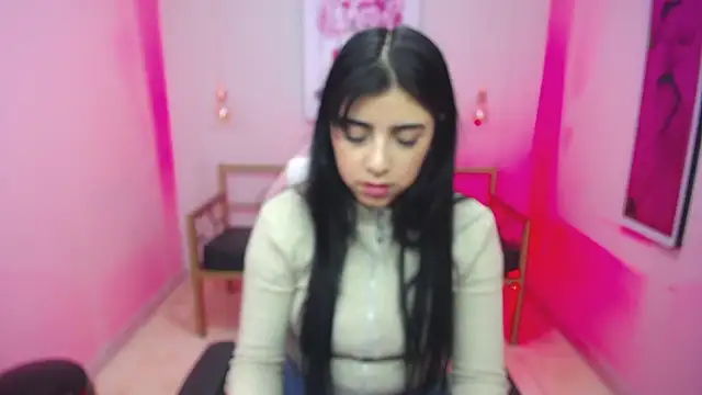 Adri gomez x online show from May 17, 2026, 12:45 pm