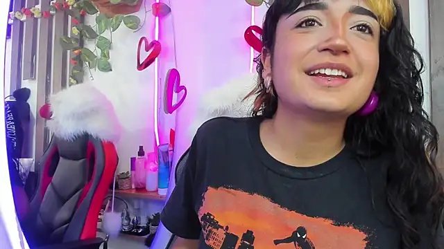 MeowMota  online show from June 11, 2026, 7:56 pm