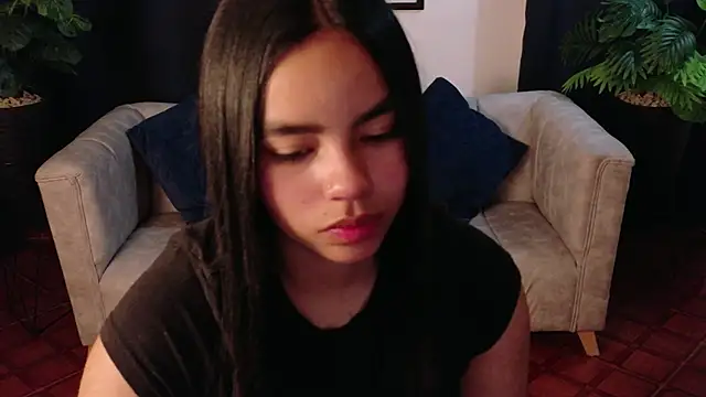 Snapshot of SofiaMante_ chatting on February 18, 2026, 9:55 pm SofiaMante online show from February 18, 2026, 9:55 pm