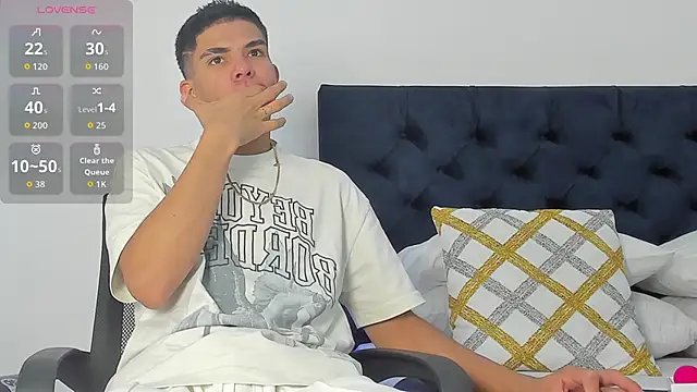 Snapshot of Marcus_Moreno chatting on January 17, 2026, 9:51 pm Marcus Moreno online show from January 17, 2026, 9:51 pm