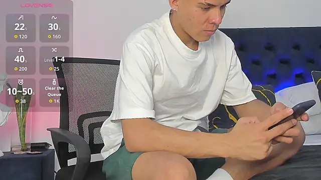 Snapshot of Marcus_Moreno chatting on February 6, 2026, 7:50 pm Marcus Moreno online show from February 6, 2026, 7:50 pm