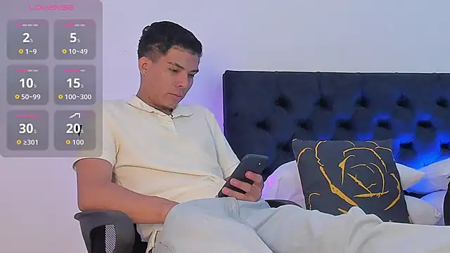 Snapshot of Marcus_Moreno chatting on February 14, 2026, 7:43 pm Marcus Moreno online show from February 14, 2026, 7:43 pm