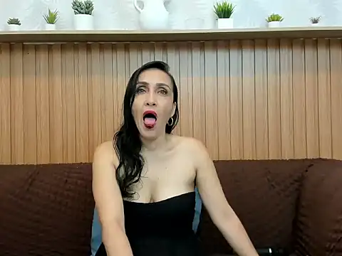 Snapshot of Riley_Reid_Milf chatting on May 13, 2026, 12:46 pm Riley Reid Milf online show from May 13, 2026, 12:46 pm