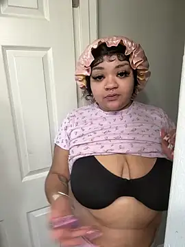 Snapshot of hispinkfreak219 chatting on February 20, 2026, 2:17 pm hispinkfreak219 online show from February 20, 2026, 2:17 pm