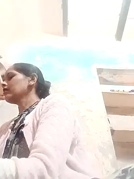 Snapshot of Hasmi_hot09 chatting on February 11, 2026, 4:34 pm Hasmi hot09 online show from February 11, 2026, 4:34 pm