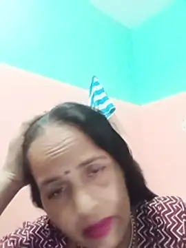 Hasmi hot09 online show from August 2, 2026, 5:50 am