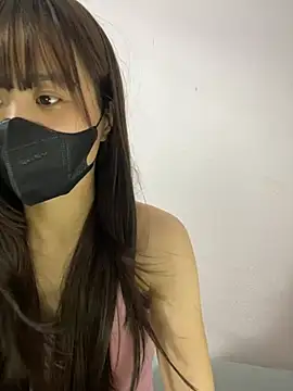 Snapshot of Dau_123 chatting on July 7, 2026, 1:37 pm Dau 123 online show from July 7, 2026, 1:37 pm