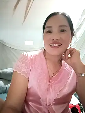 Snapshot of yu--yo chatting on April 20, 2026, 10:51 am yu--yo online show from April 20, 2026, 10:51 am