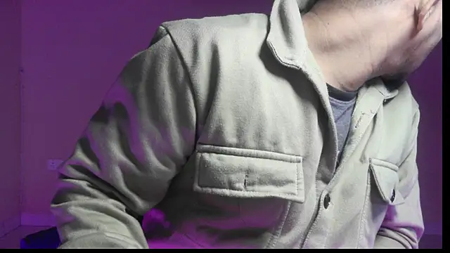 CutieVibe01 online show from February 13, 2026, 9:49 am