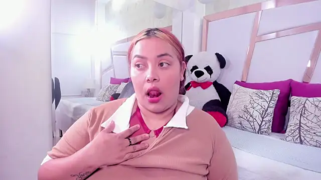 tatikanyx online show from March 24, 2026, 11:48 am