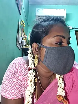 Tamil Hot Priya online show from April 3, 2026, 8:29 pm
